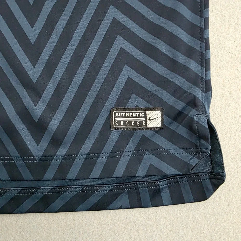Nike Brazil CBF Pre-Match Training Jersey Mens Medium Navy Zigzag Dri-FIT